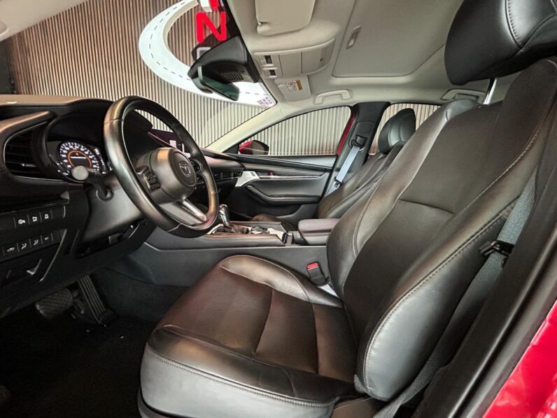 MAZDA 3 2024